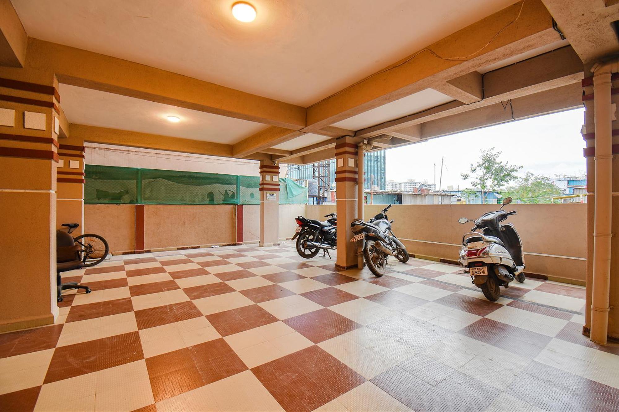 Hotel Fabexpress 4 Star Executive - Nr World Trade Center Pune Esterno foto