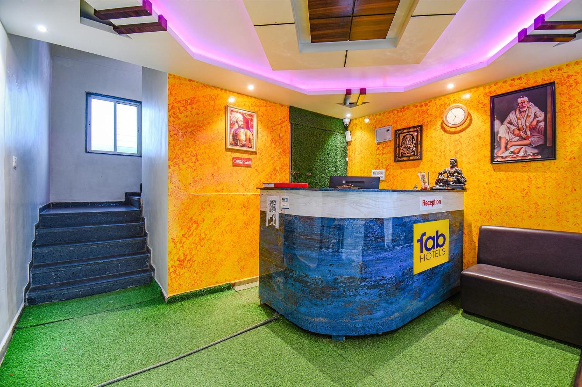 Hotel Fabexpress 4 Star Executive - Nr World Trade Center Pune Esterno foto